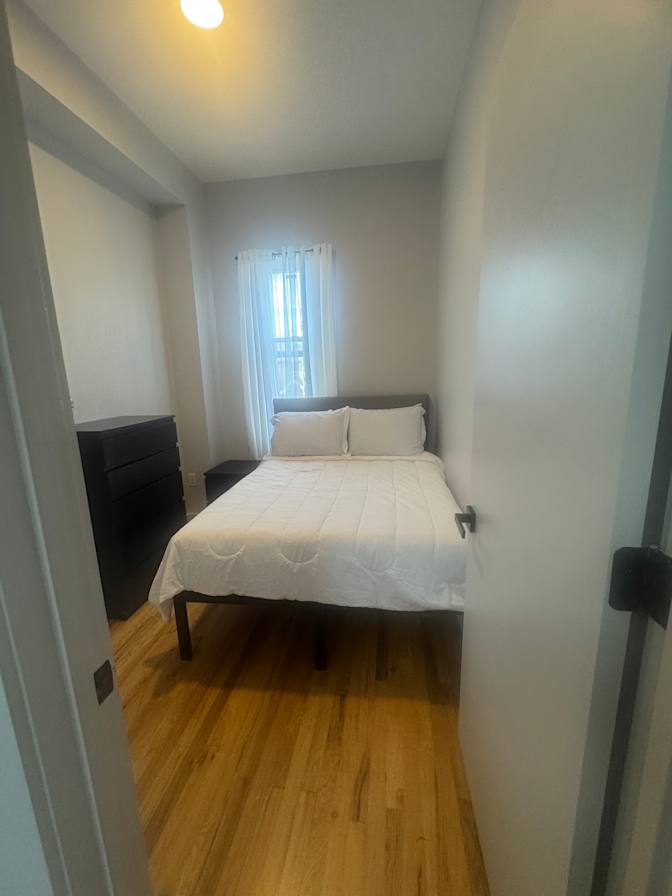 Donni's room