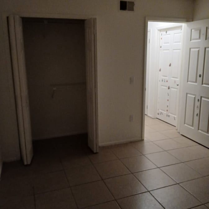 Jeanette's room