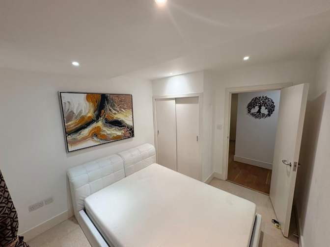 JIE GAO's room