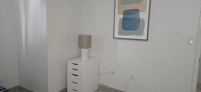 Ali's room