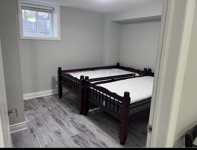 Moh's room