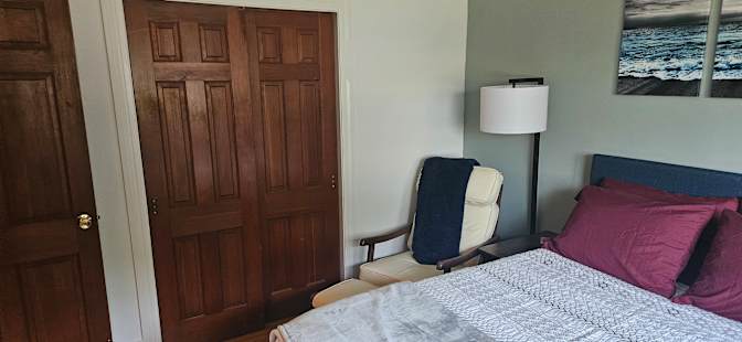 Robert's room