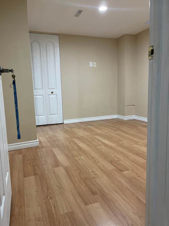 Damini Maisuriya's room