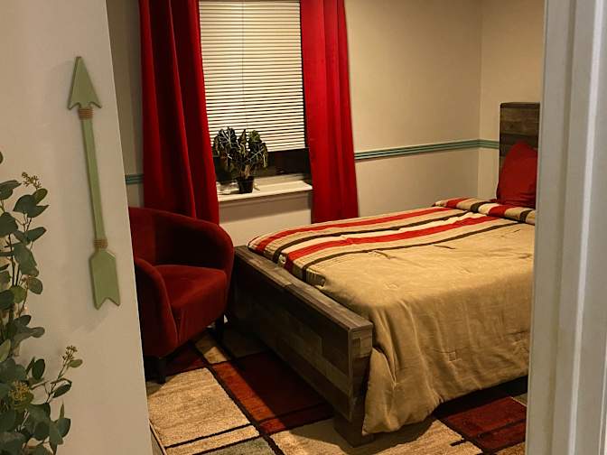 Sandra Warnsley's room
