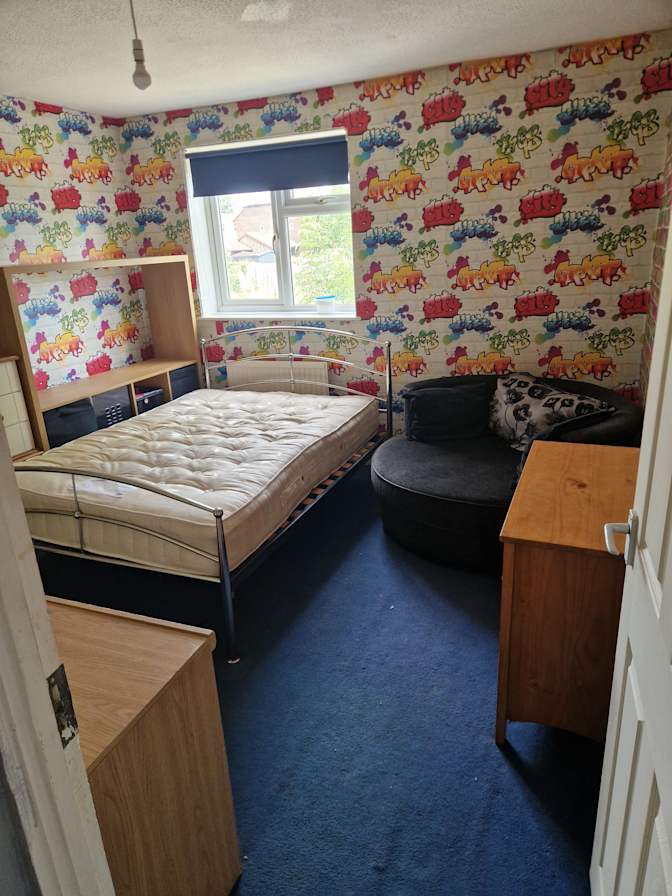 Jayne's room
