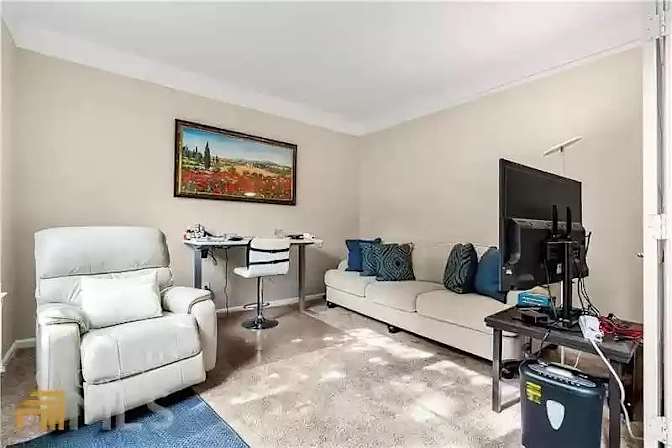 Alcove Rooms's room