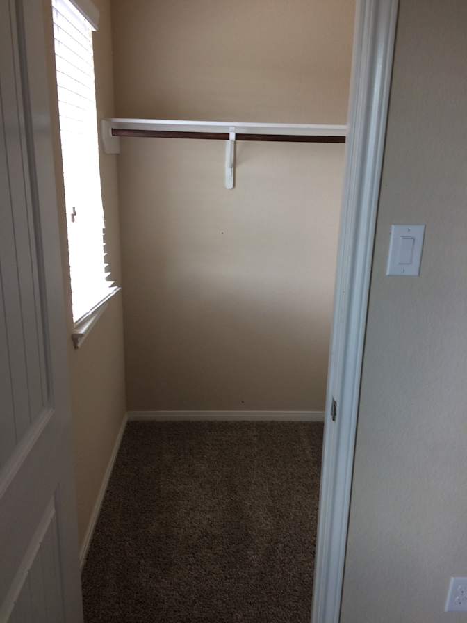 Lester's room