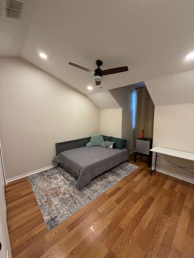 William L.'s room