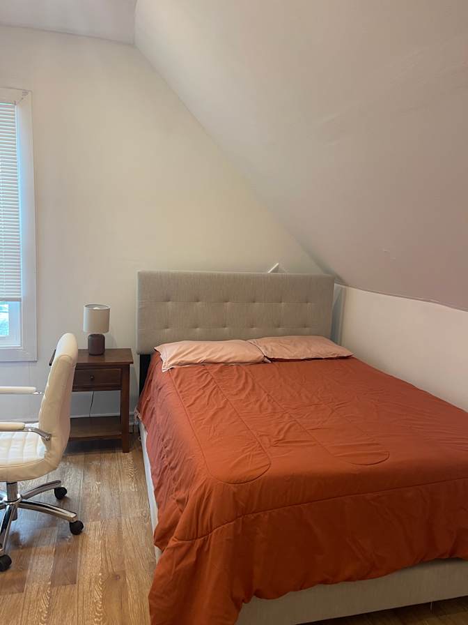 Xochitl's room