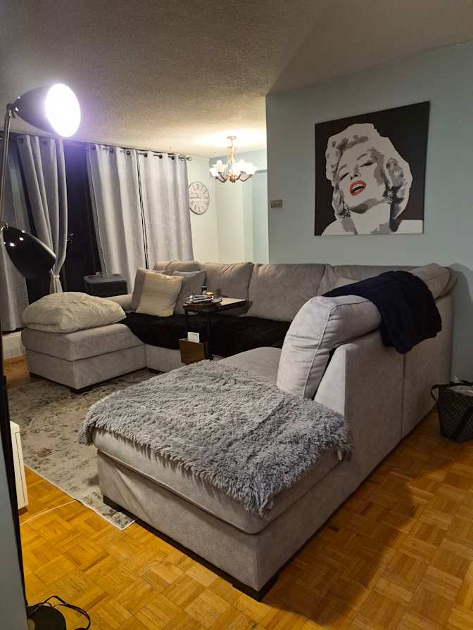 Elisa Andriano's room