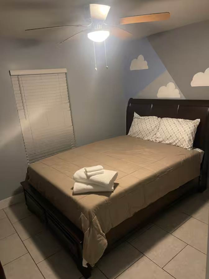 Kira's room