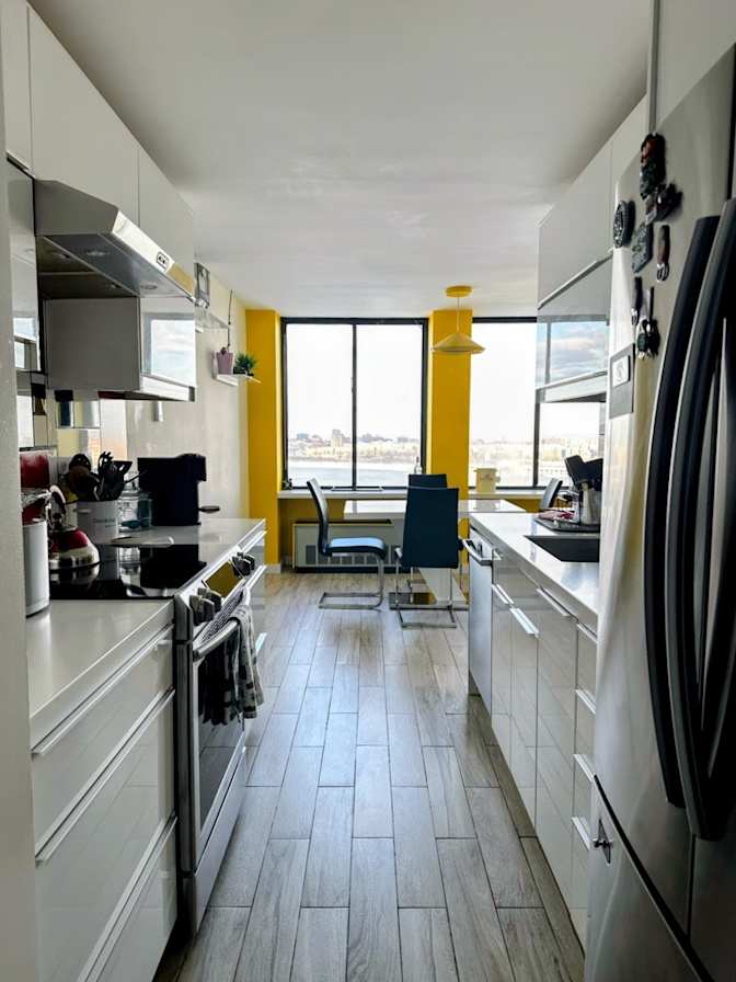 Samantha's room