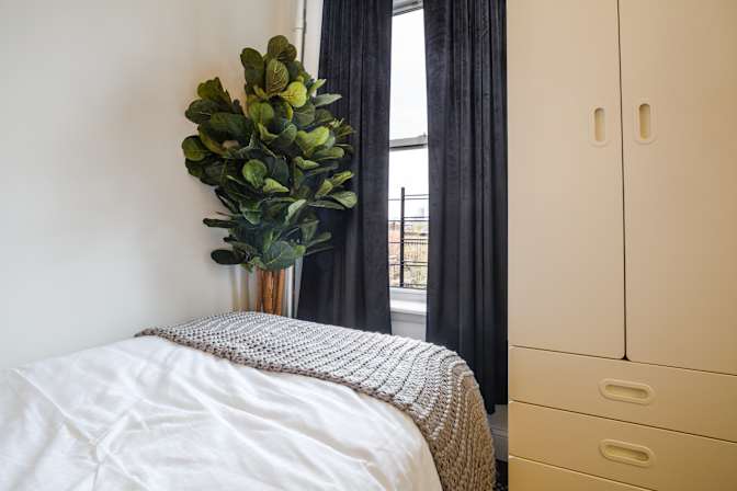Sam June's room
