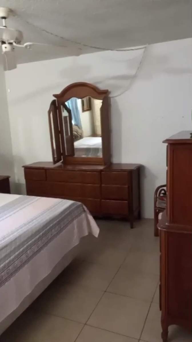 Carmen's room