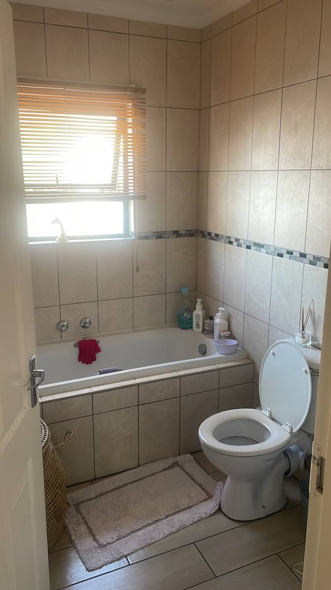 Caiphus Nkwashu's room