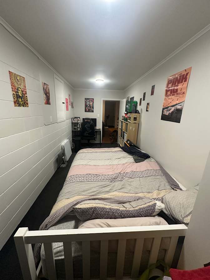 Maxence's room