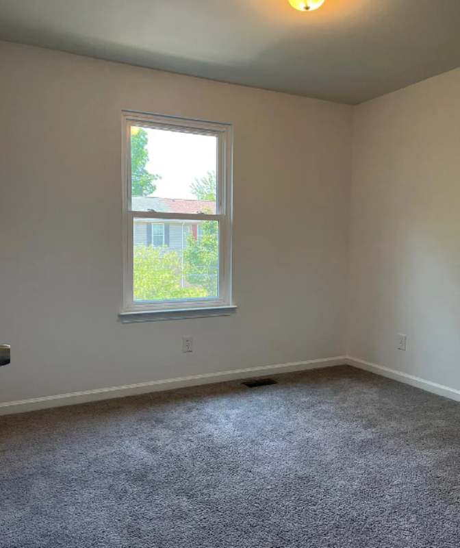 nikk halliday's room