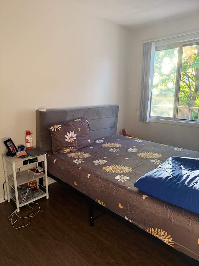 Navpreet Gill's room