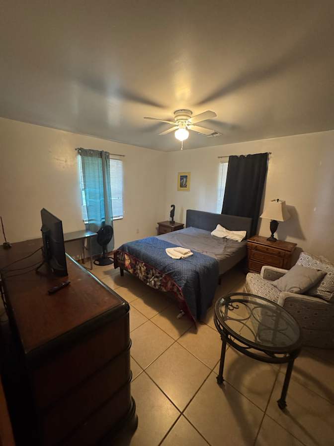 Tre's room