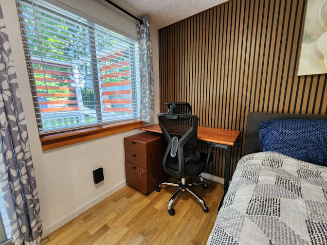 Avishek's room