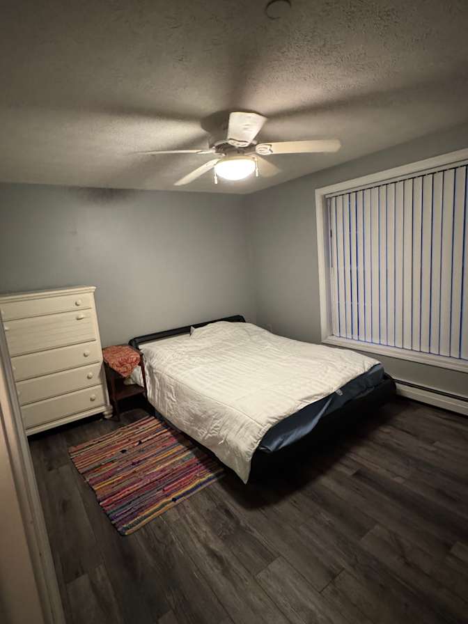 Jose's room