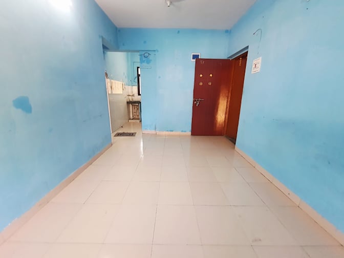 Paras Wadkar's room