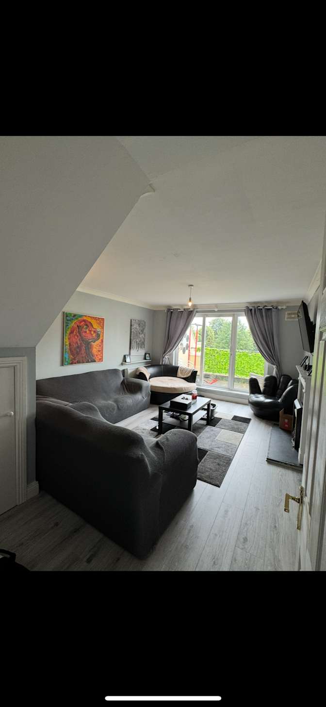 Dan's room