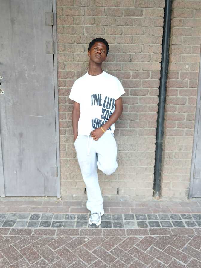 Hlumelo Ngquphantsi