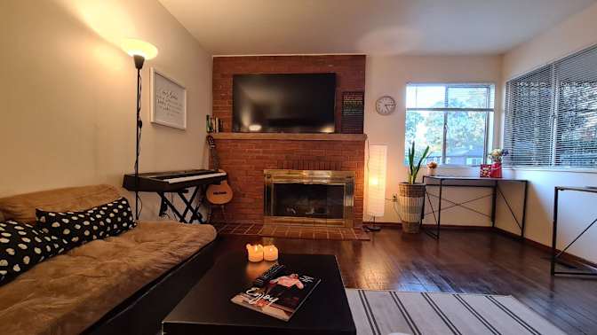 Julia Va's room
