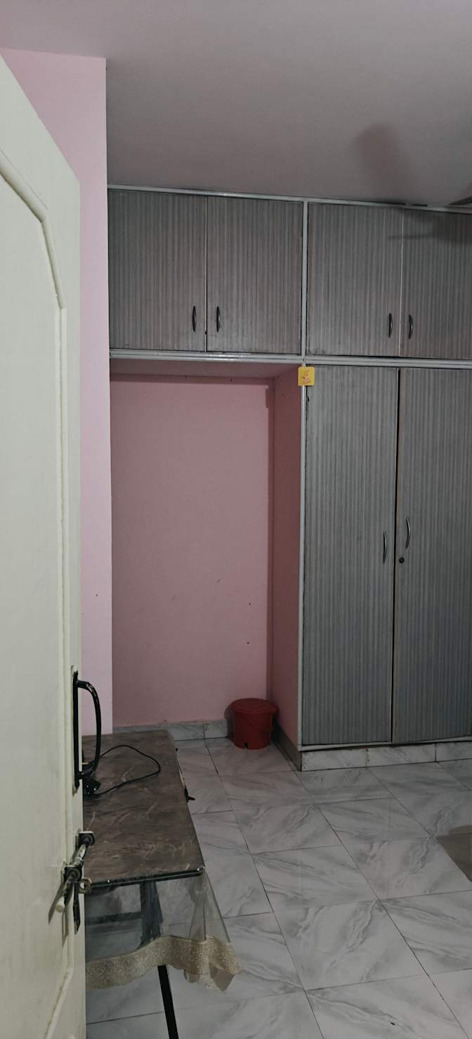 Aje jenson's room
