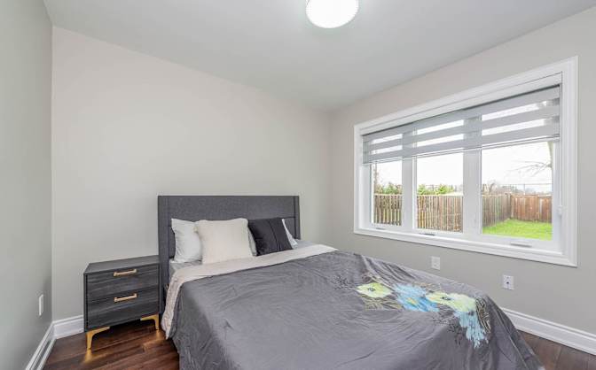 Dean Holmes's room
