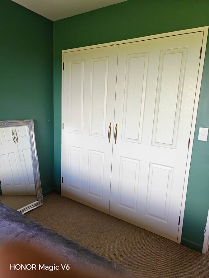 Tony's room
