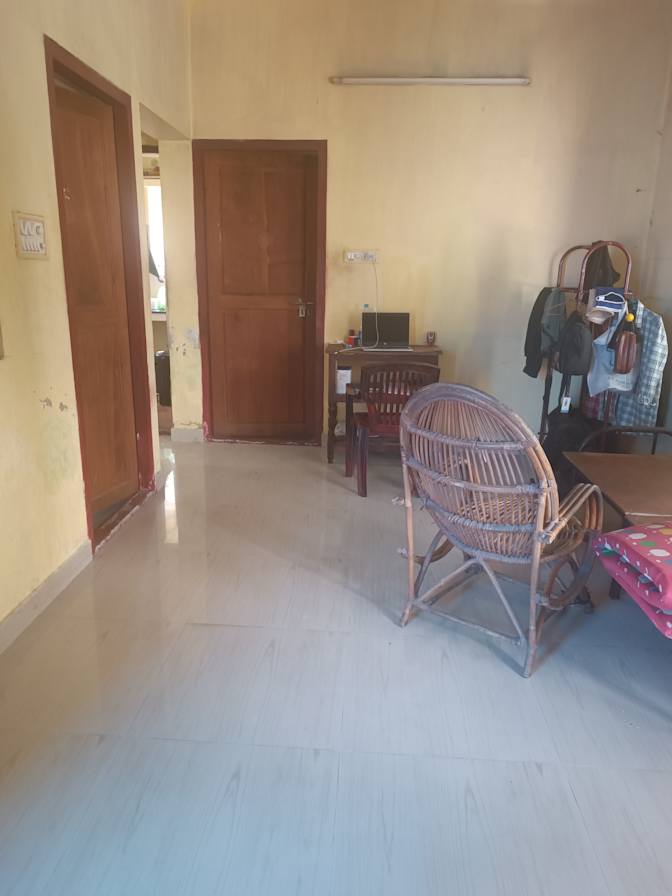 Bibin Das E D's room