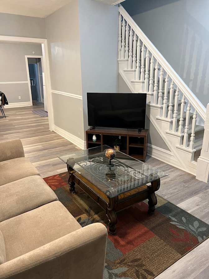 Winston's room