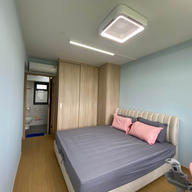 Elaine's room