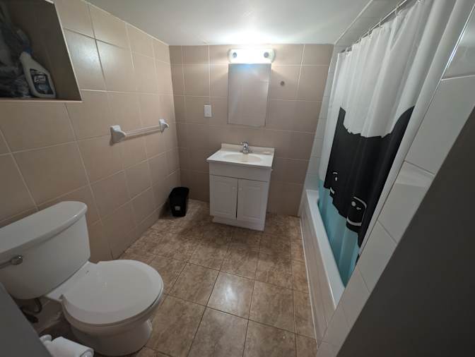 Eylul Barut's room