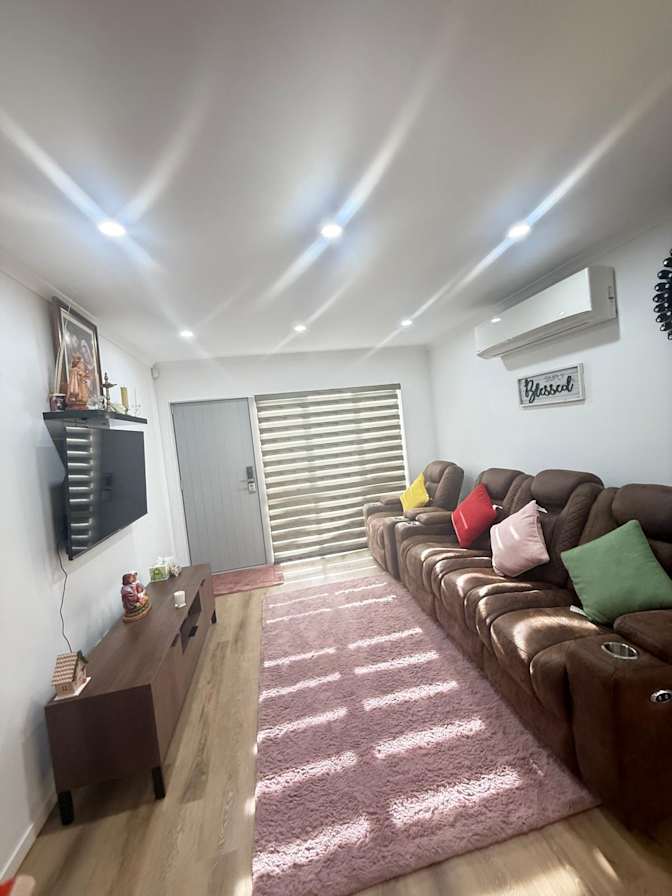 Jasmine's room