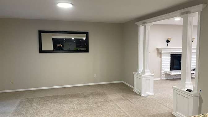 Sung's room