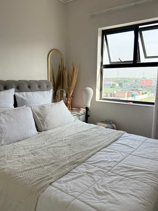 Yonela's room