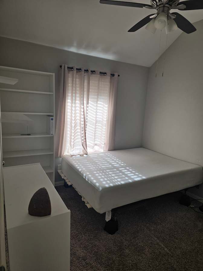 GPT's room