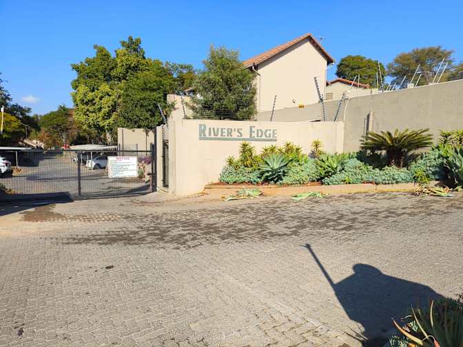 Thobile's room