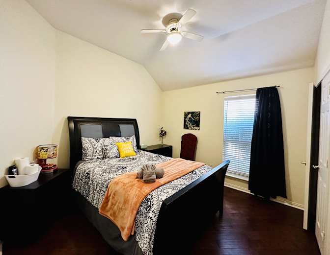 PadSplit's room
