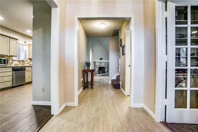 Donovan's room