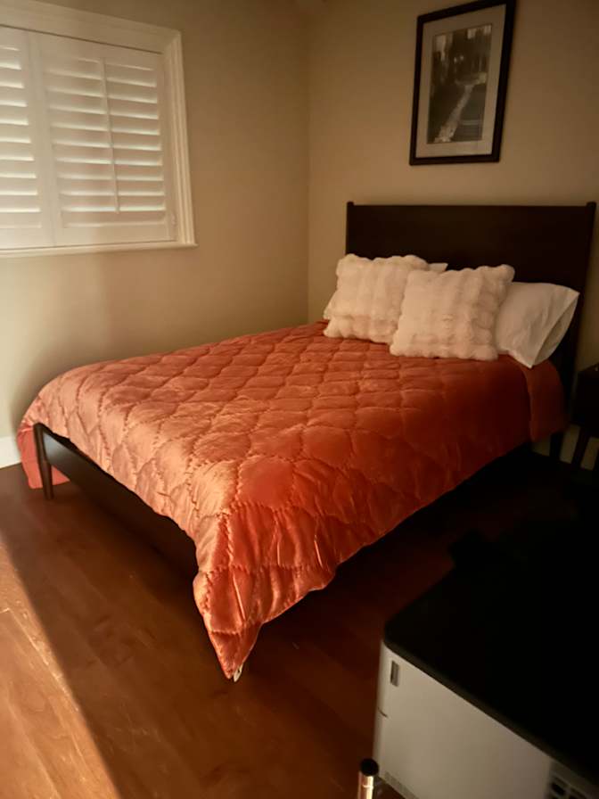 Vannia's room
