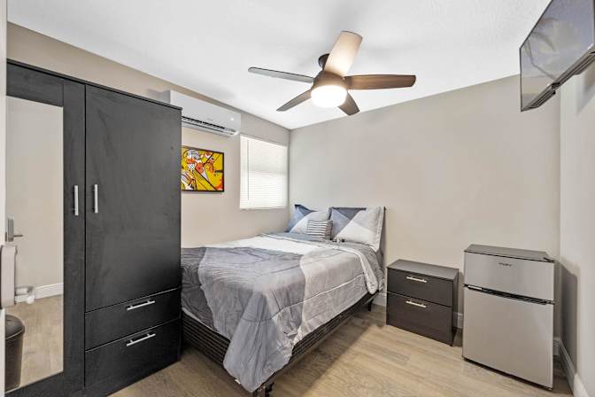 PadSplit's room