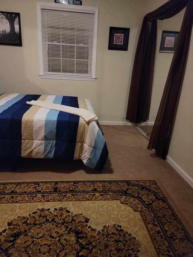 RICHIE's room