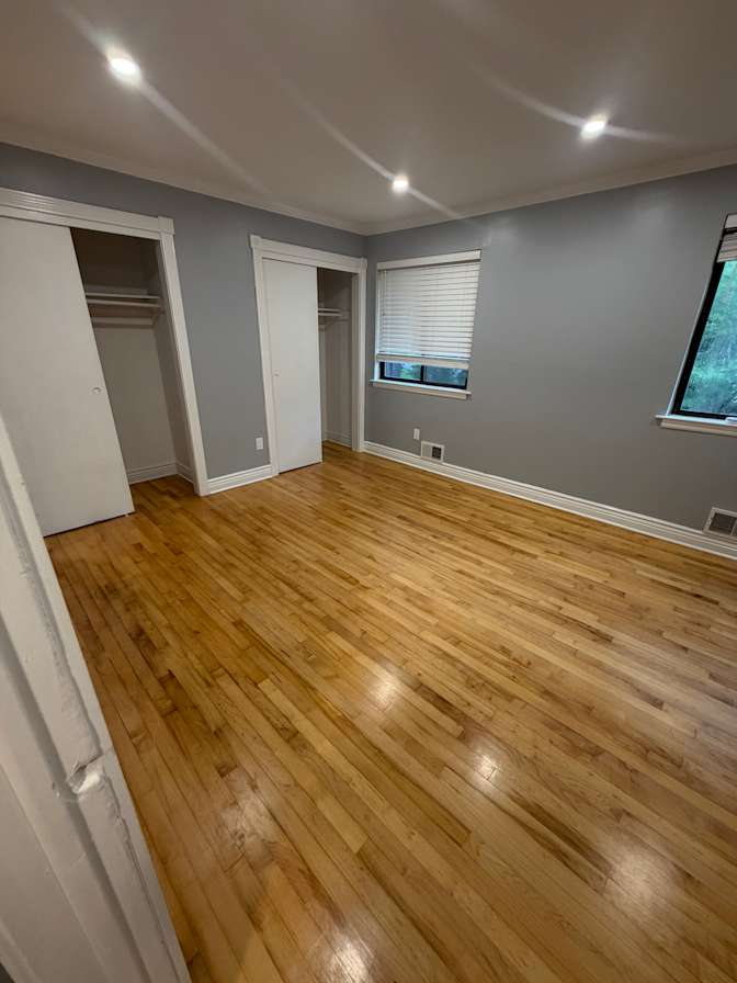 saqib's room
