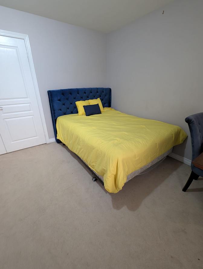 Jo's room
