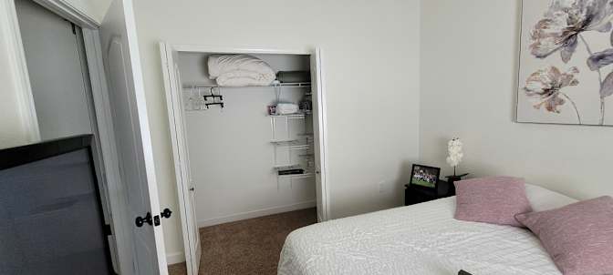 Federico's room