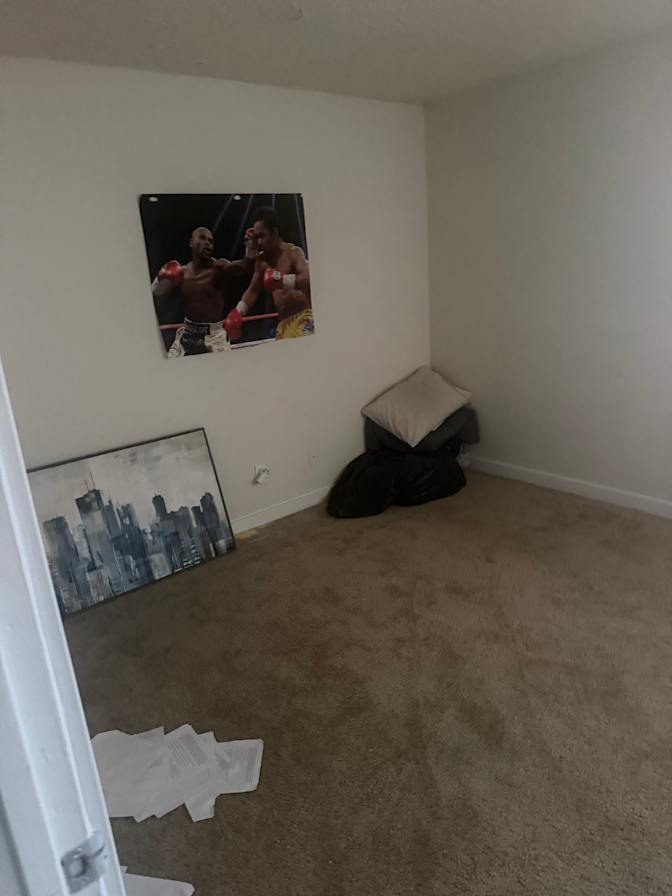 Lamar Blandon's room